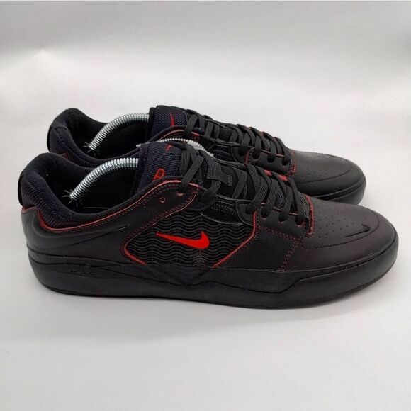 Nike SB Ishod Wair Premium Bred Skateboard Sneakers Mens Size 12 Black Red Shoes - Picture 1 of 9